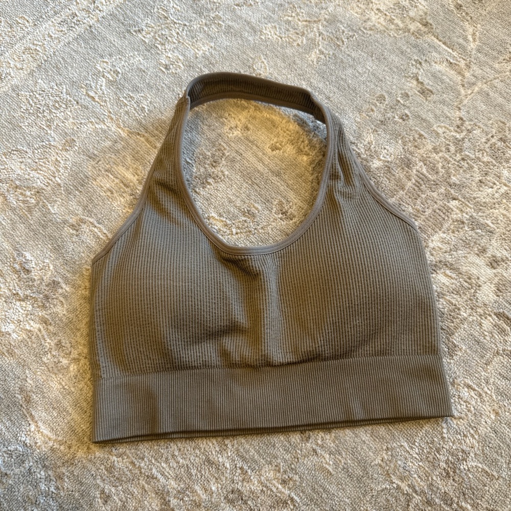 NVGTN sports bra